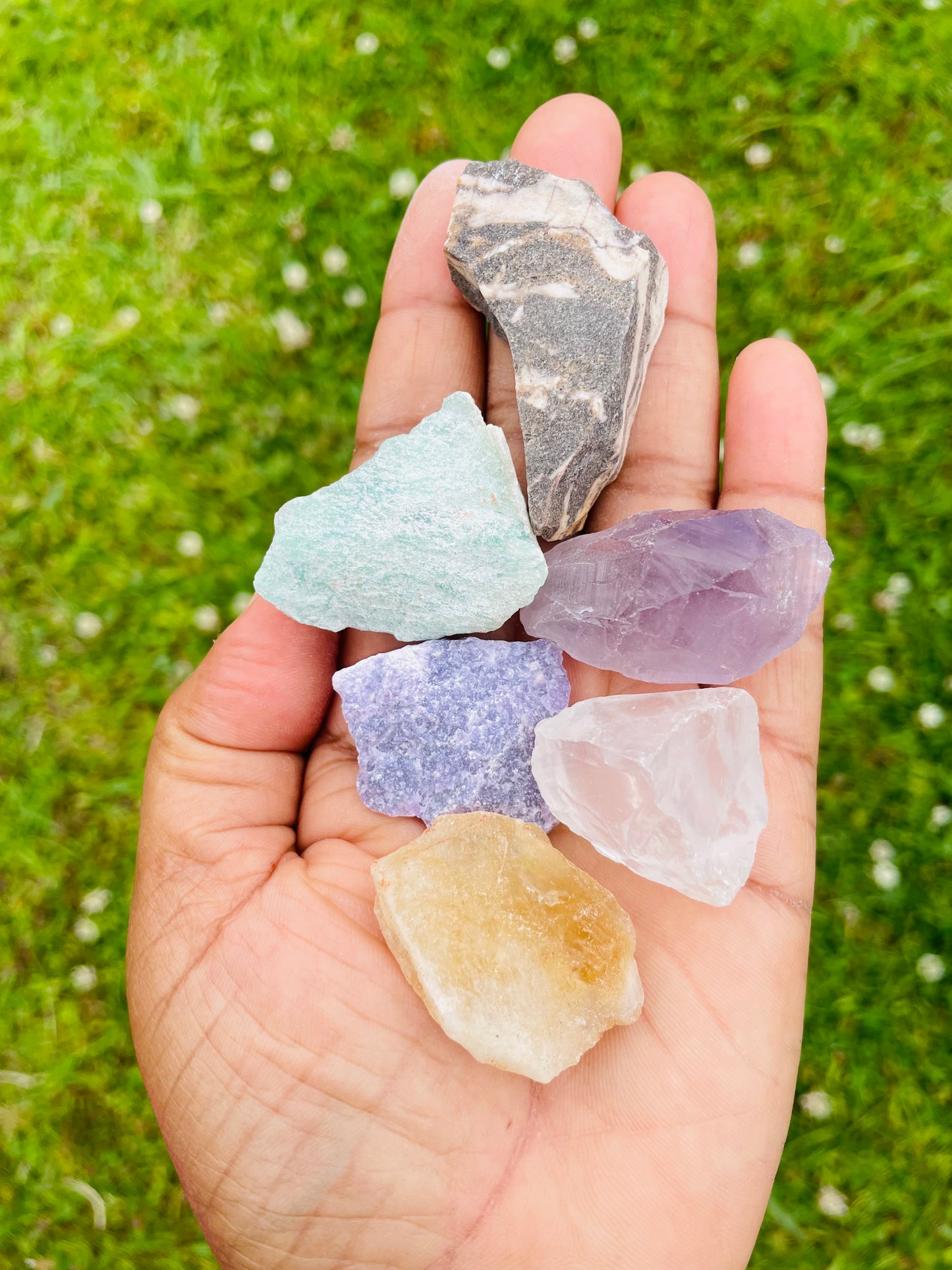 ASSORTED CRYSTALS #2 ( Jar included )