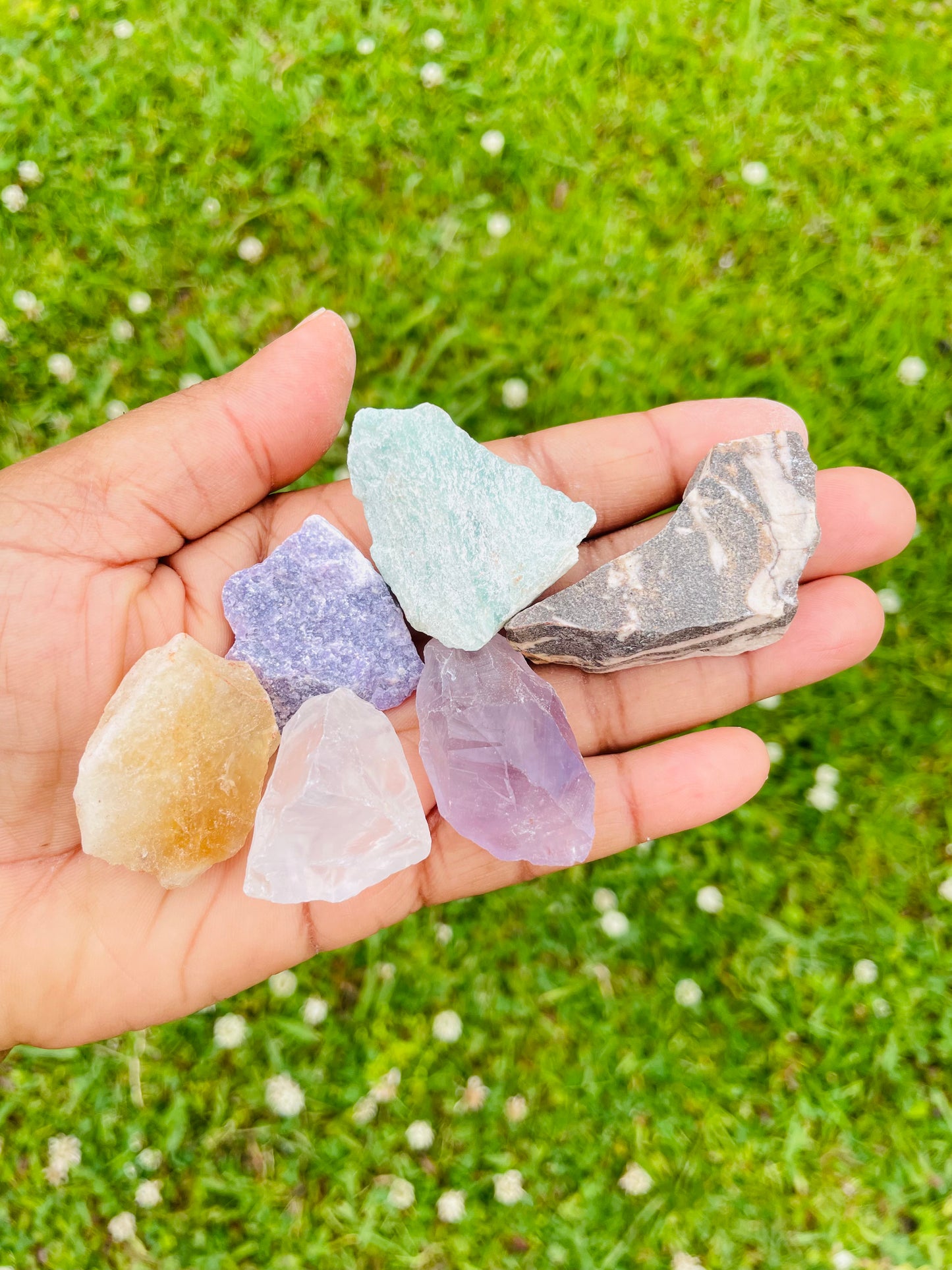 ASSORTED CRYSTALS #2 ( Jar included )