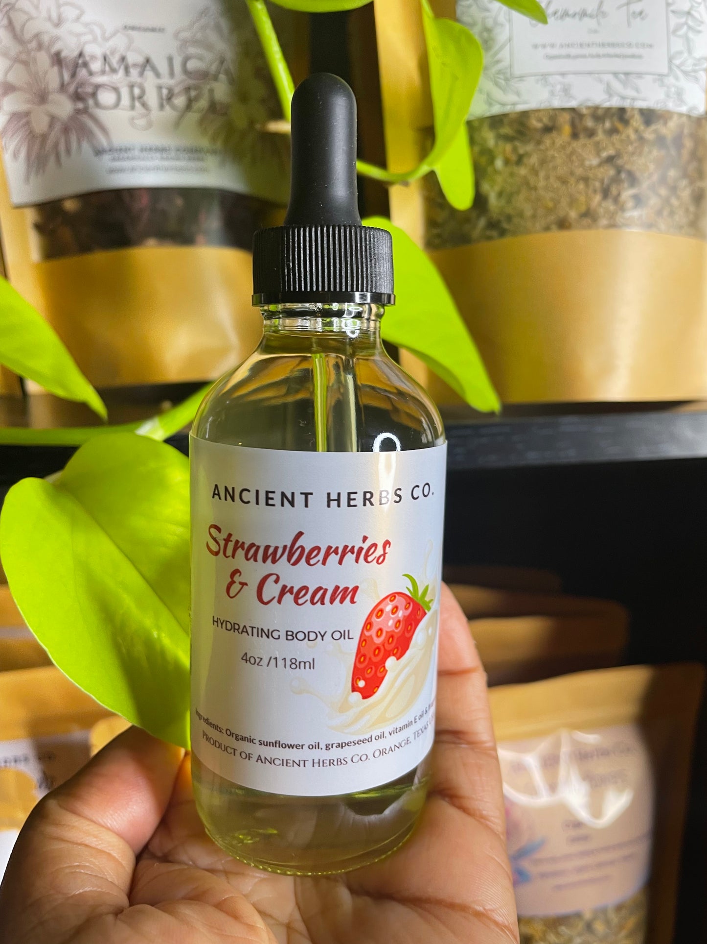 Strawberries & Cream body oil